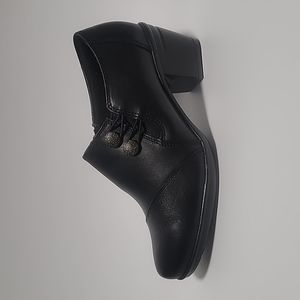 Collection by Clarks Women's Emslie Warren Black Leather Shoes Size 6 Wide